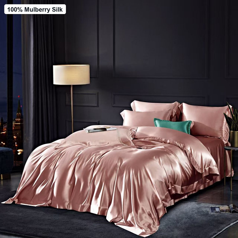 Pink 35 momme mulberry silk 4-piece bedding set for luxury Middle East bedrooms
