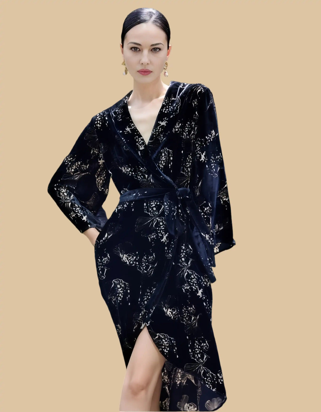 Sumptuous Black Silk Velvet Women's Bathrobe - 100% Mulberry Silk Silk Nightgown And Robe Set | Silkgala