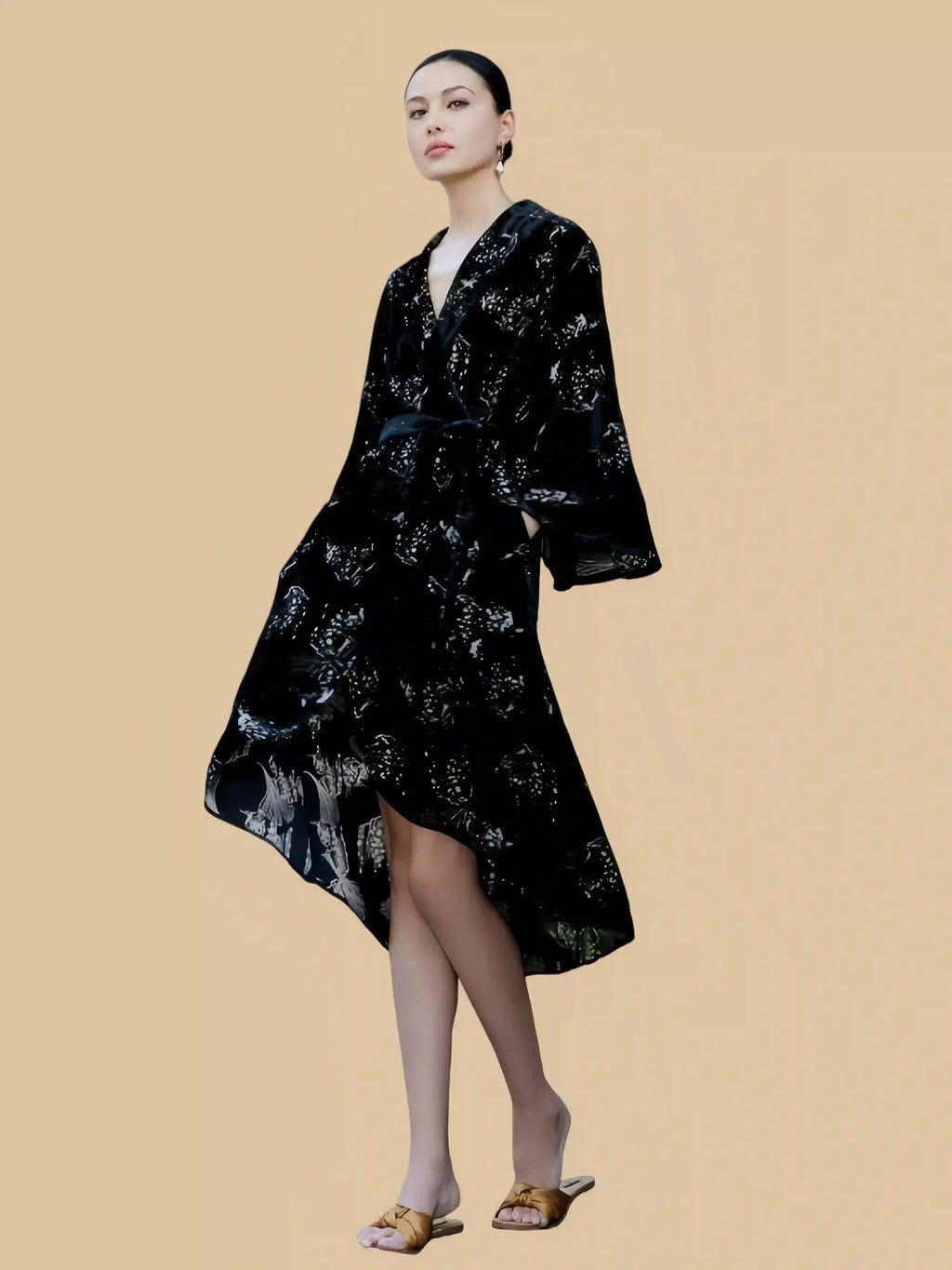 Sumptuous Black Silk Velvet Women's Bathrobe - 100% Mulberry Silk Silk Nightgown And Robe Set | Silkgala